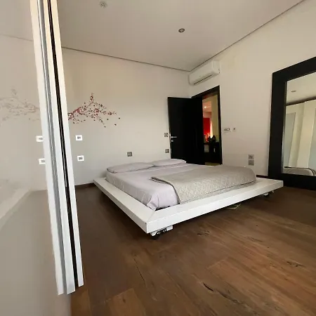 Residenza Marylou * Порто-Сант'Эльпидио